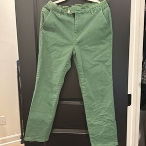 Yargici size 44 or like 10